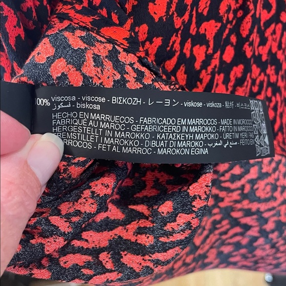 Zara Red and Black Patterned Blouse - Picture 10 of 11